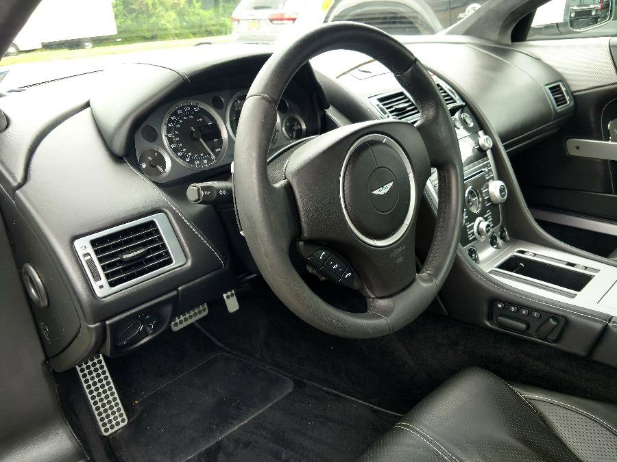 Used 2009 Aston Martin DB9 Coupe image 15