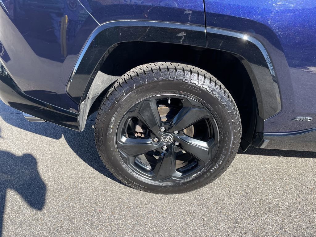 Certified 2020 Toyota RAV4 XSE image 12