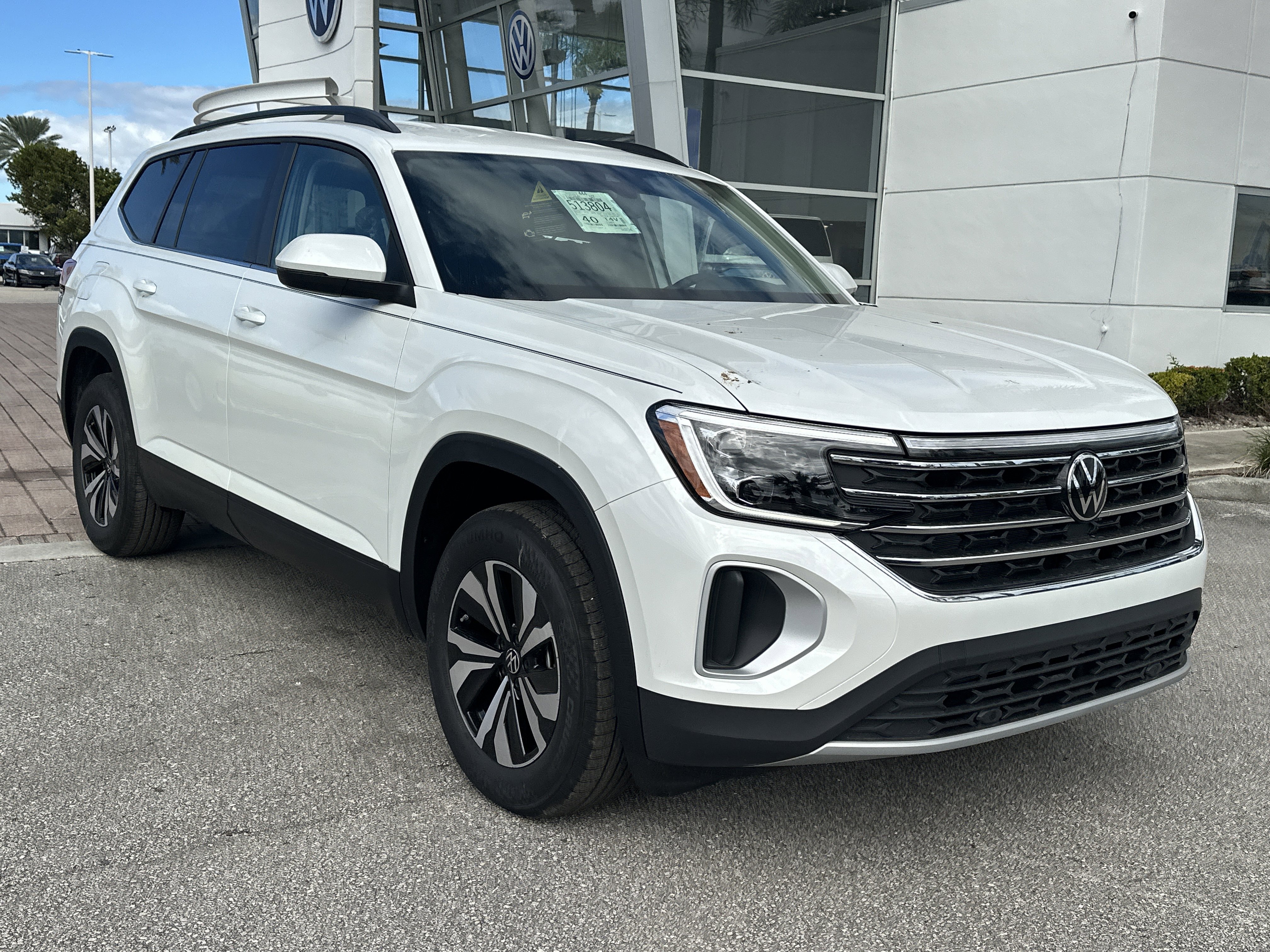 New 2026 Volkswagen Atlas SE image 4