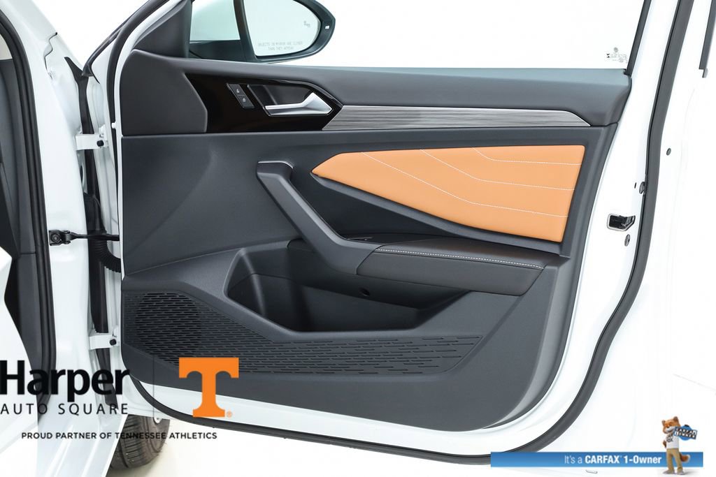 Used 2024 Volkswagen Jetta SEL image 31