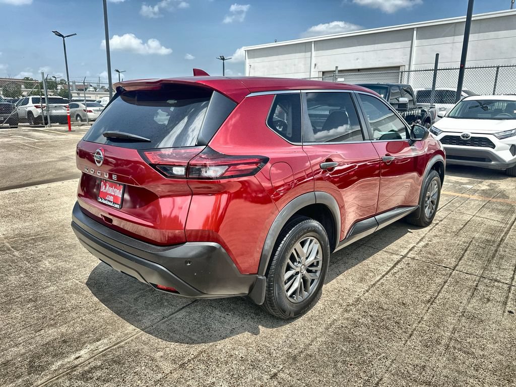 Used 2021 Nissan Rogue S FWD image 11