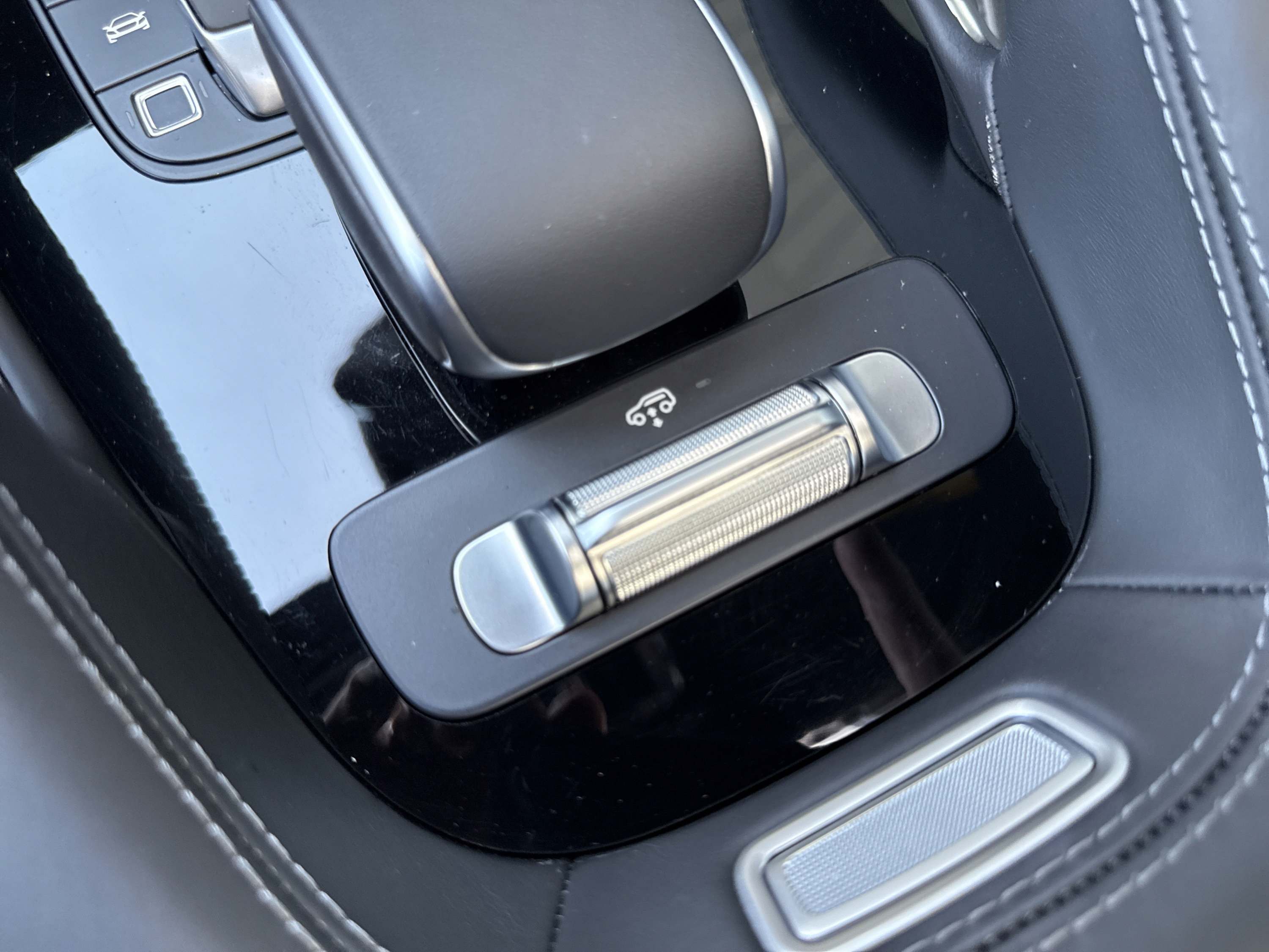 Certified 2025 Mercedes-Benz GLS 450 4MATIC image 48