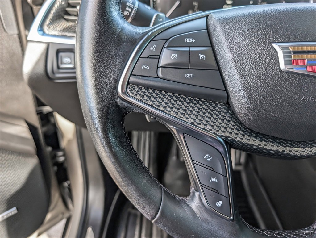 Used 2022 Cadillac XT5 Sportv w/ LPO, ONYX Package image 23