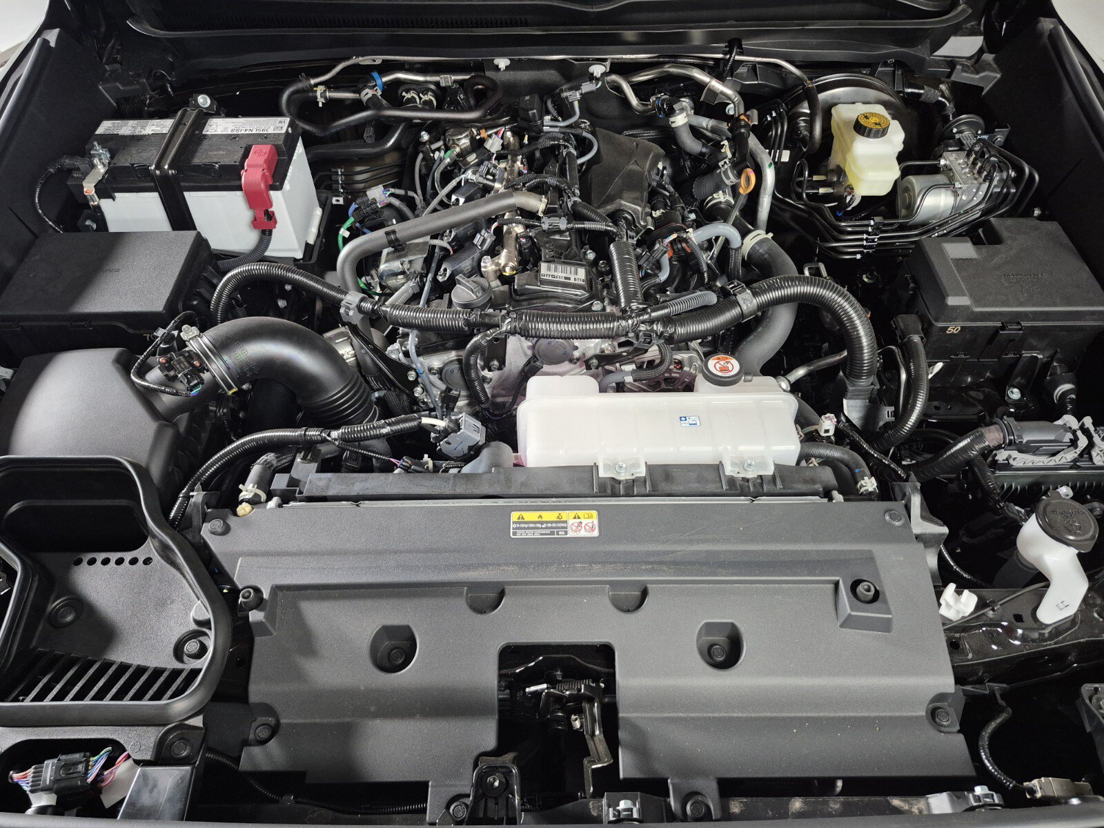 New 2026 Toyota Tacoma SR5 AWD/4WD image 8