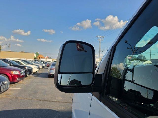Used 2020 Chevrolet Express 2500 w/ Driver Convenience Package RWD image 30