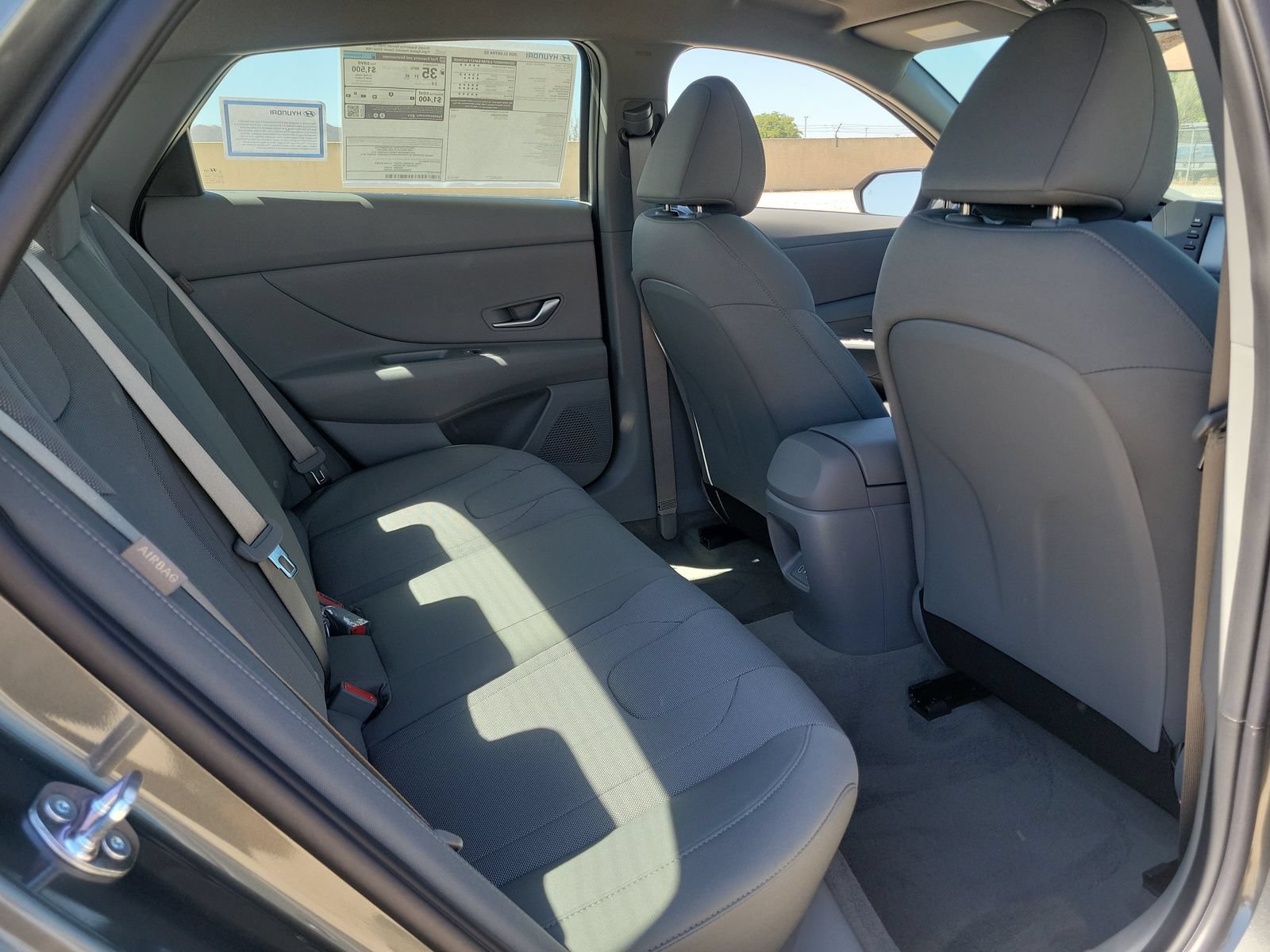 New 2026 Hyundai Elantra SE FWD image 17