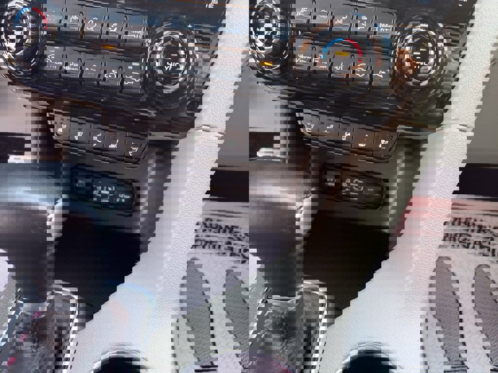 Used 2019 Kia Sportage SX image 15