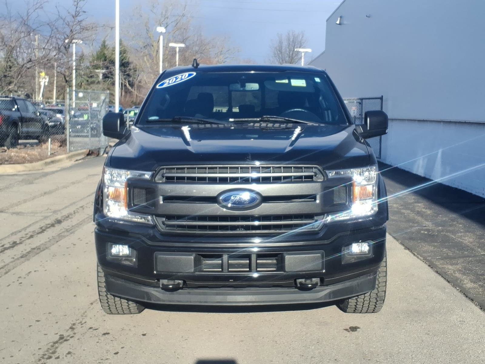 Used 2020 Ford F150 XLT w/ Equipment Group 302A Luxury image 2