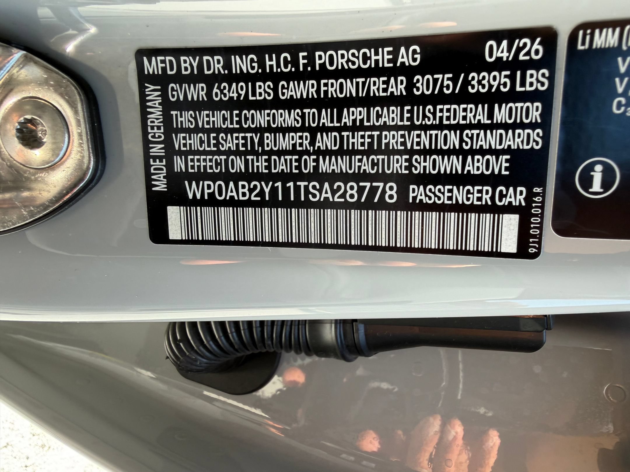 New 2026 Porsche Taycan 4S AWD/4WD image 30