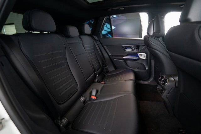 New 2025 Mercedes-Benz GLC 350e 4MATIC image 28