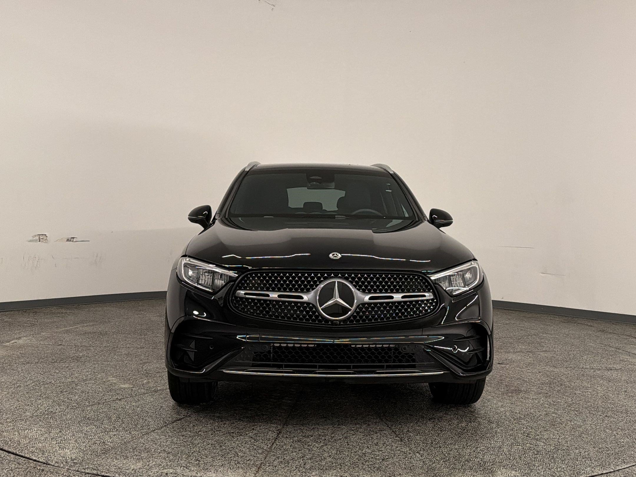 Certified 2026 Mercedes-Benz GLC 300 image 5