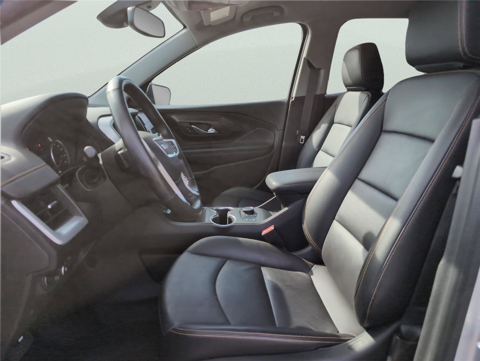 Used 2021 GMC Terrain SLT image 9