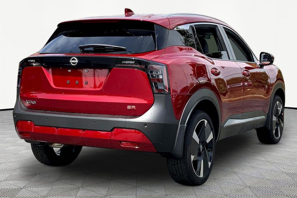 Used 2025 Nissan Kicks SR image 5