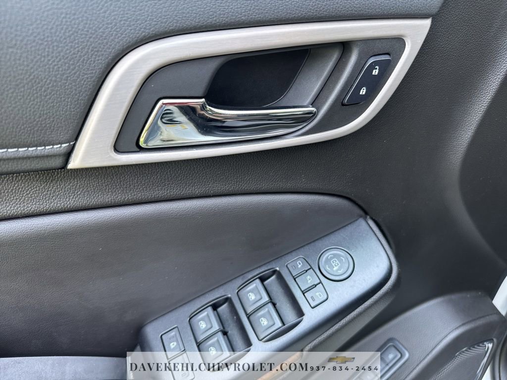 Used 2019 GMC Yukon Denali w/ Denali Ultimate Package image 10