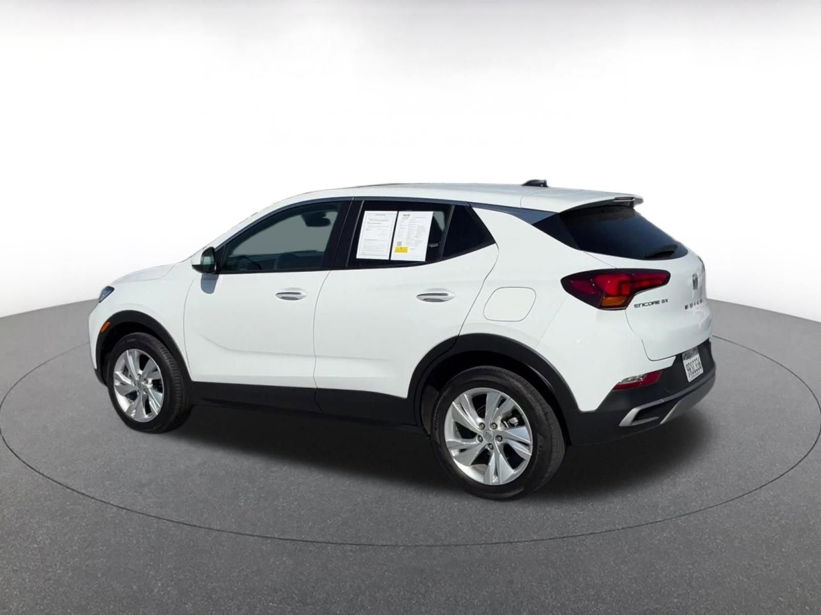 Used 2025 Buick Encore GX Preferred FWD image 10