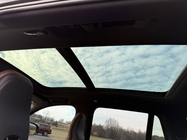 Used 2024 Volvo XC90 B5 Plus w/ Protection Package Premier image 12