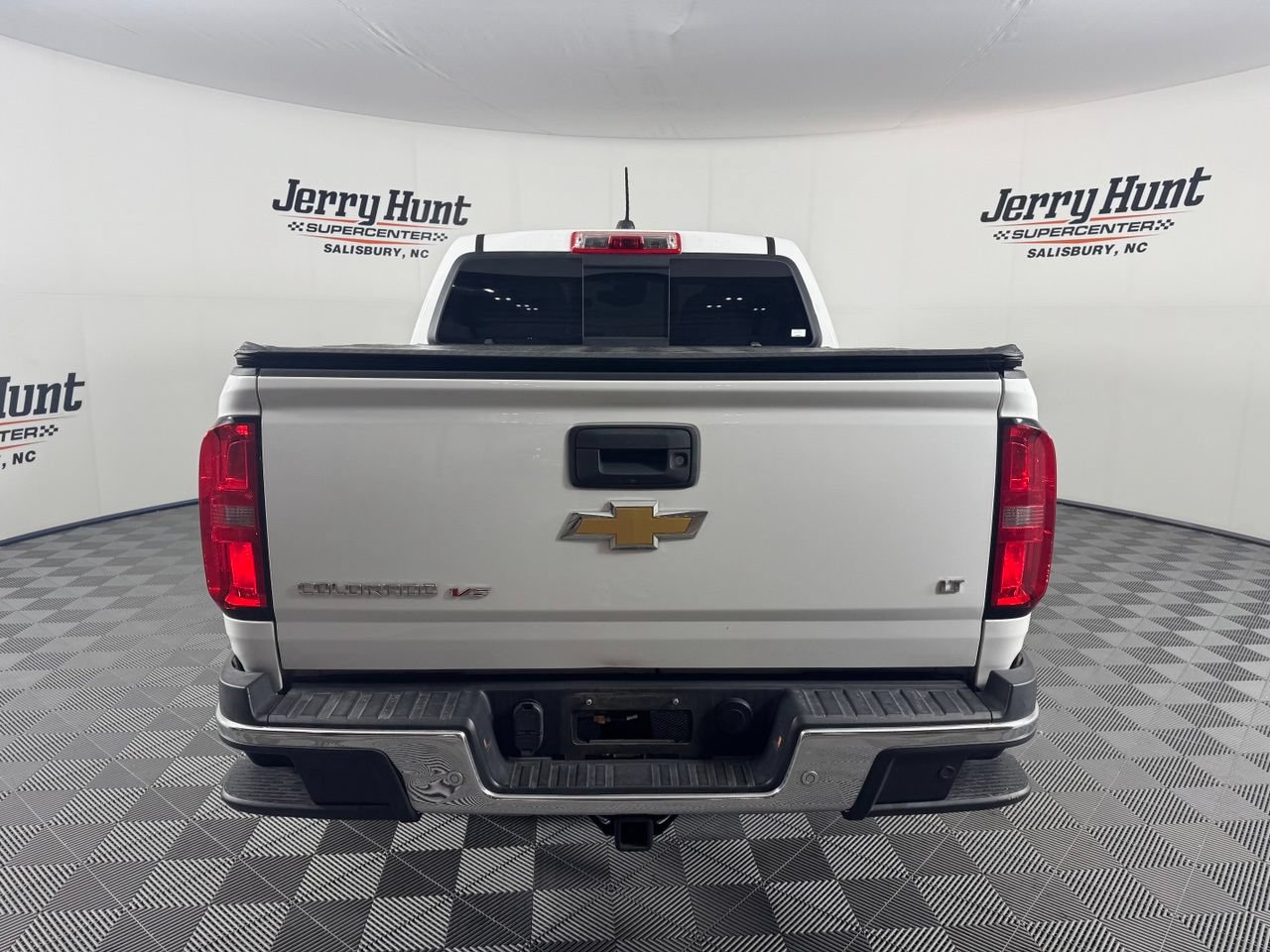 Used 2019 Chevrolet Colorado LT w/ Luxury Package, Chrome AWD/4WD image 8