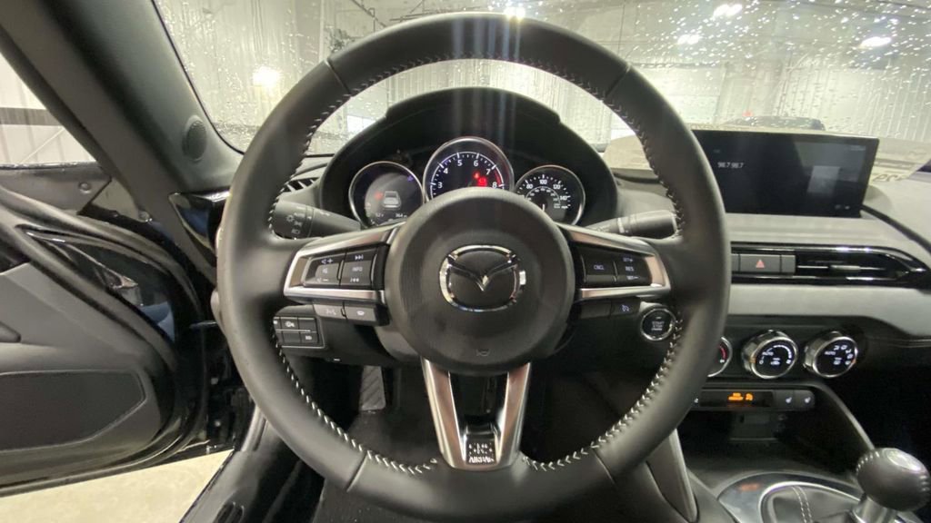 New 2025 MAZDA MX-5 Miata RF Grand Touring image 15