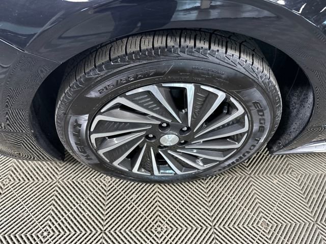 Used 2023 Hyundai Sonata SEL w/ Cargo Package image 10