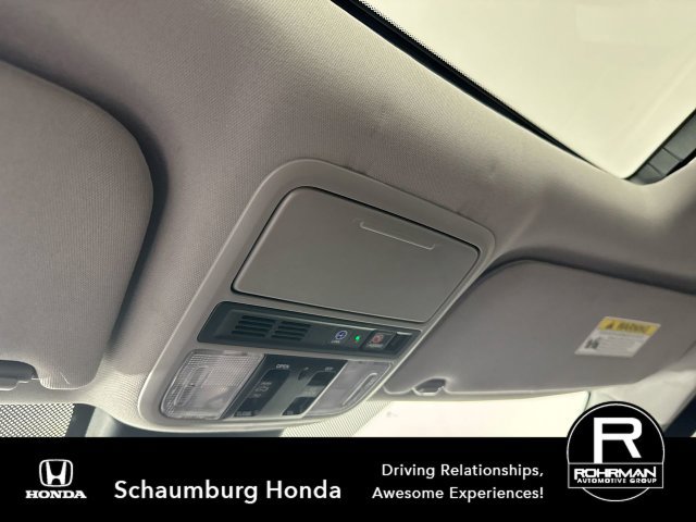 Used 2023 Honda Odyssey Touring image 10