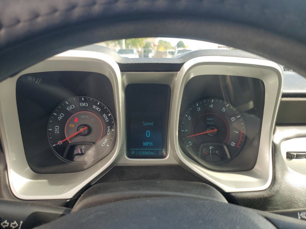 Used 2015 Chevrolet Camaro LS RWD image 13
