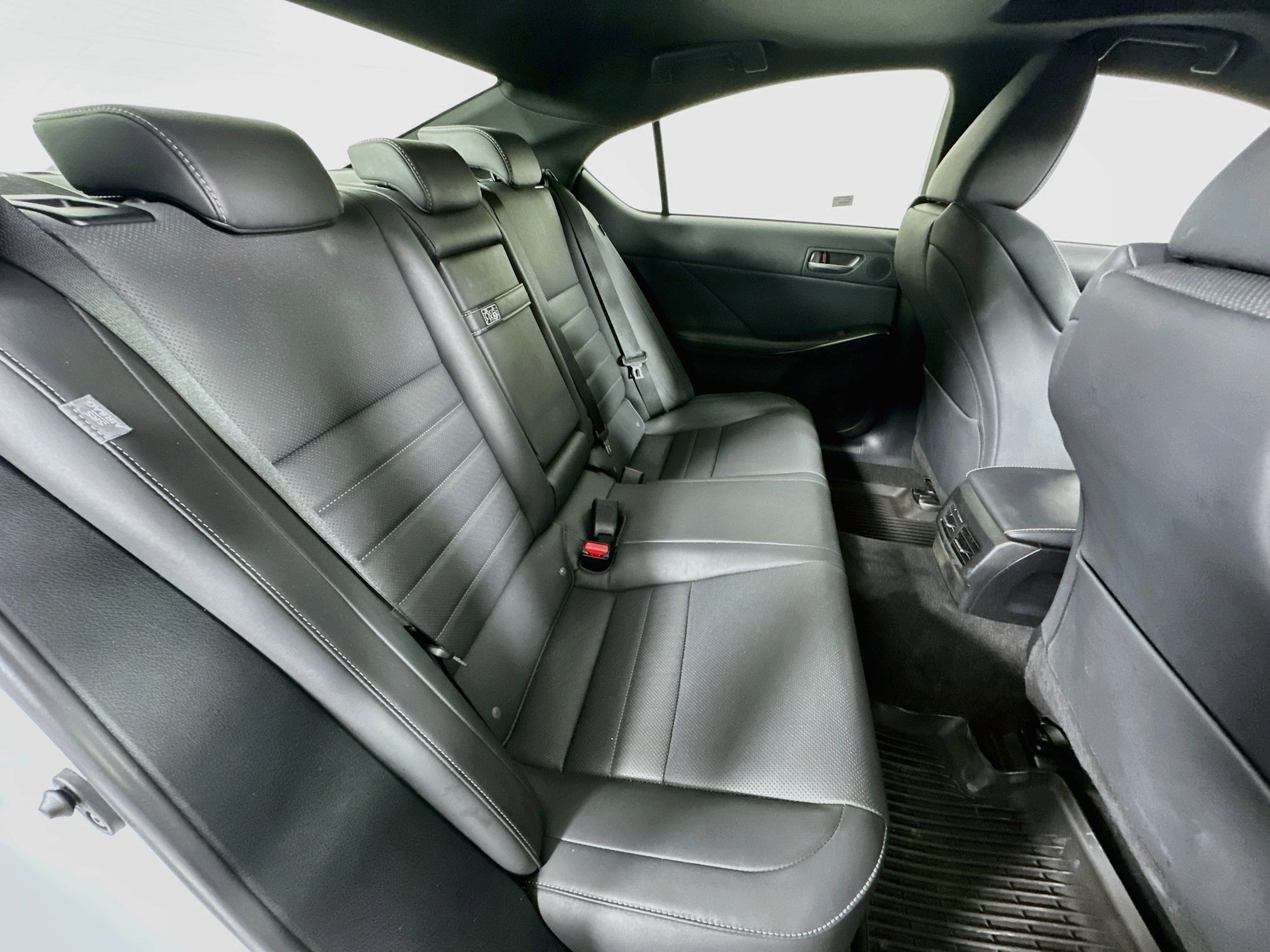 Used 2022 Lexus IS 350 F Sport RWD image 27