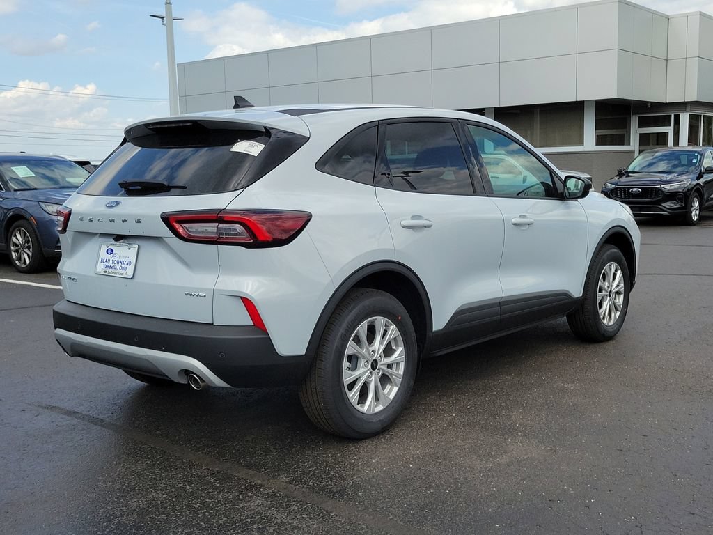 New 2026 Ford Escape Active w/ Tech Pack #1 AWD/4WD image 4
