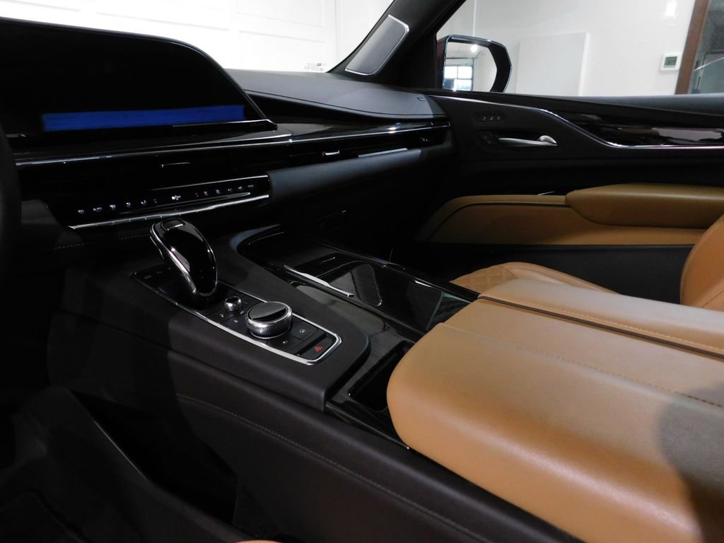 Used 2024 Cadillac Escalade Premium Luxury w/ Touring Package image 80