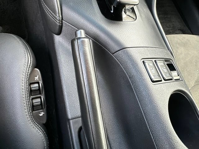 Used 2023 Nissan Z w/ Floor Mat Package (L93) RWD image 30