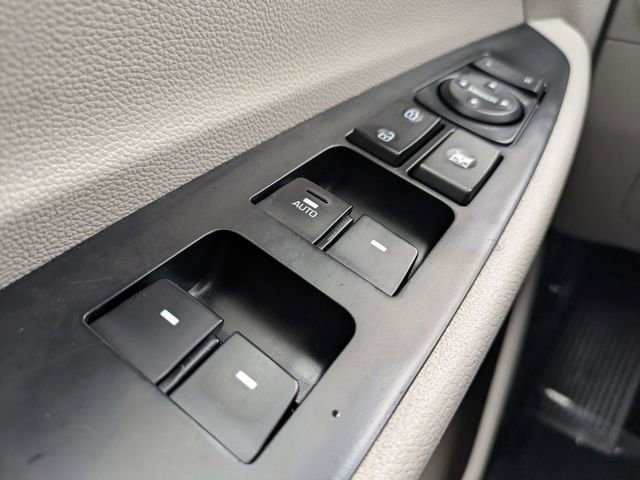 Used 2021 Hyundai Tucson Value FWD image 24