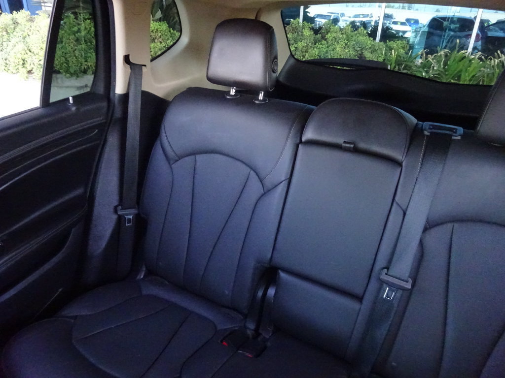 Certified 2017 Buick Envision Essence FWD image 14