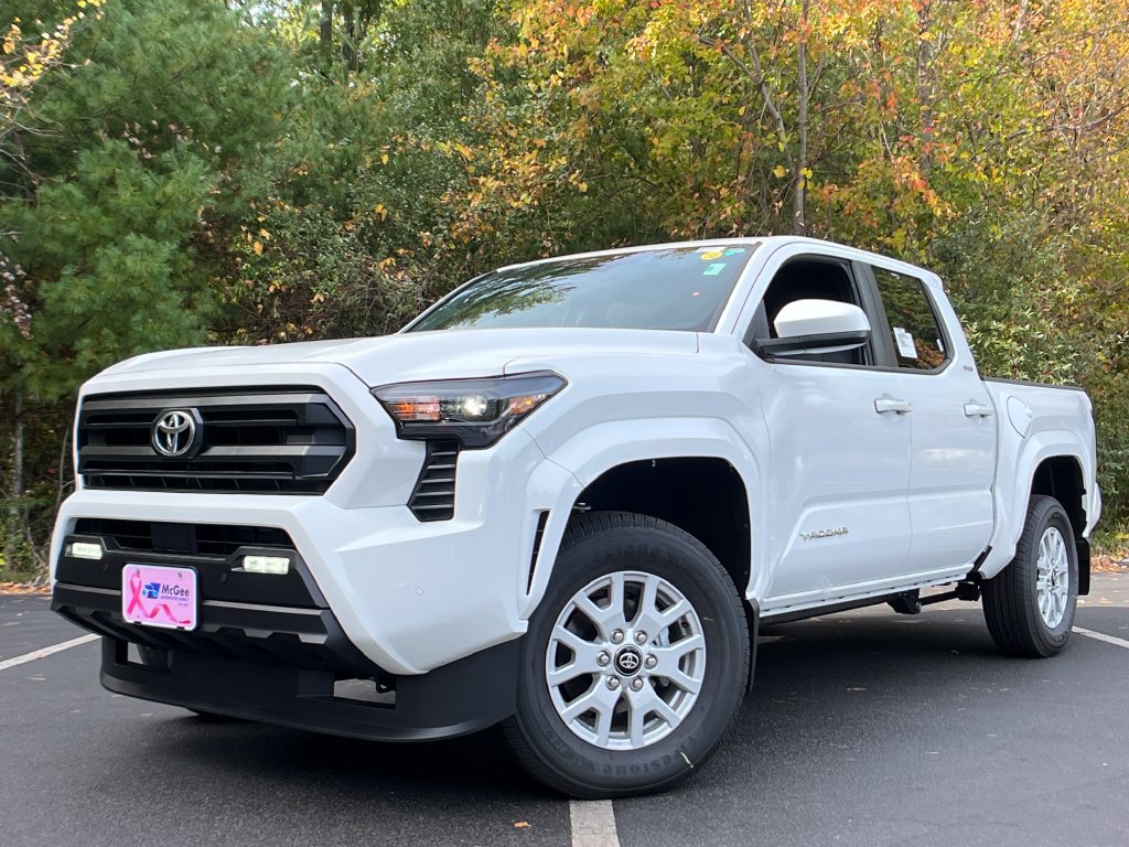 New 2026 Toyota Tacoma SR5 AWD/4WD 360° Tour