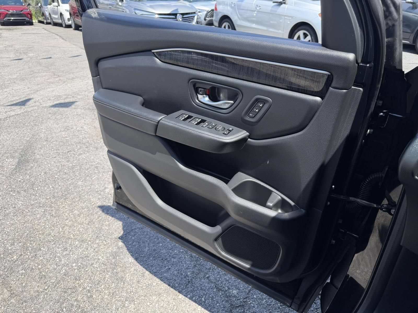 Used 2023 Honda Pilot Elite image 27