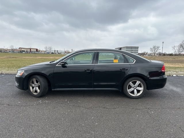 Used 2013 Volkswagen Passat 2.5 SE image 3