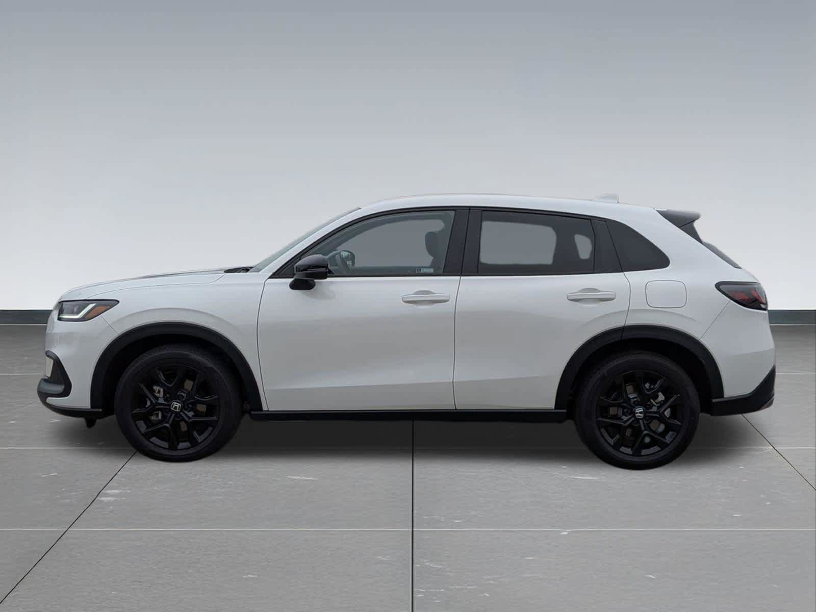 Used 2024 Honda HR-V Sport image 2