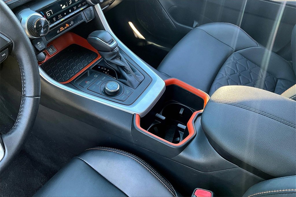 Used 2024 Toyota RAV4 Adventure image 14