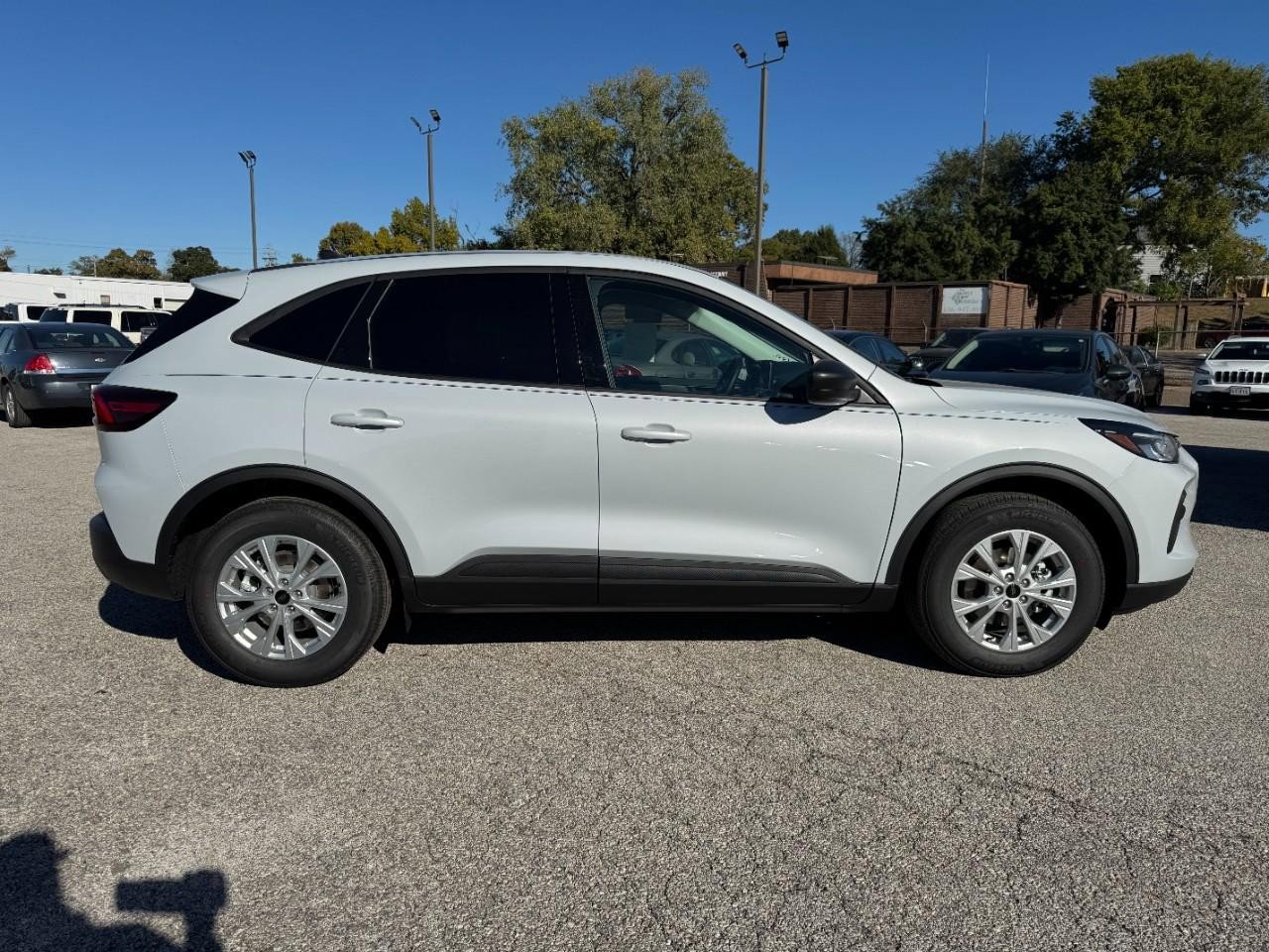 New 2026 Ford Escape Active w/ Cold Weather Package FWD image 2