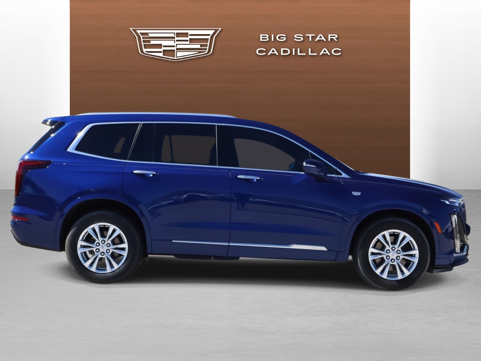 Certified 2024 Cadillac XT6 Luxury image 6