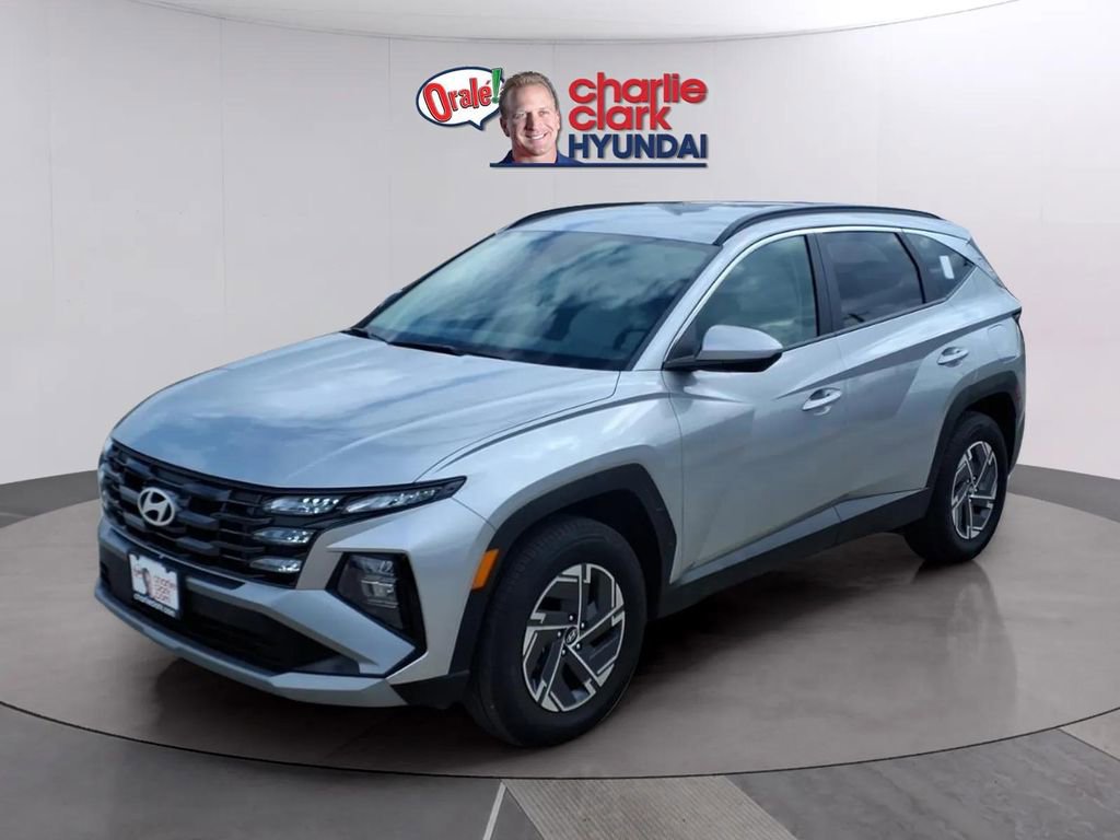 Used 2025 Hyundai Tucson Blue AWD/4WD video 1