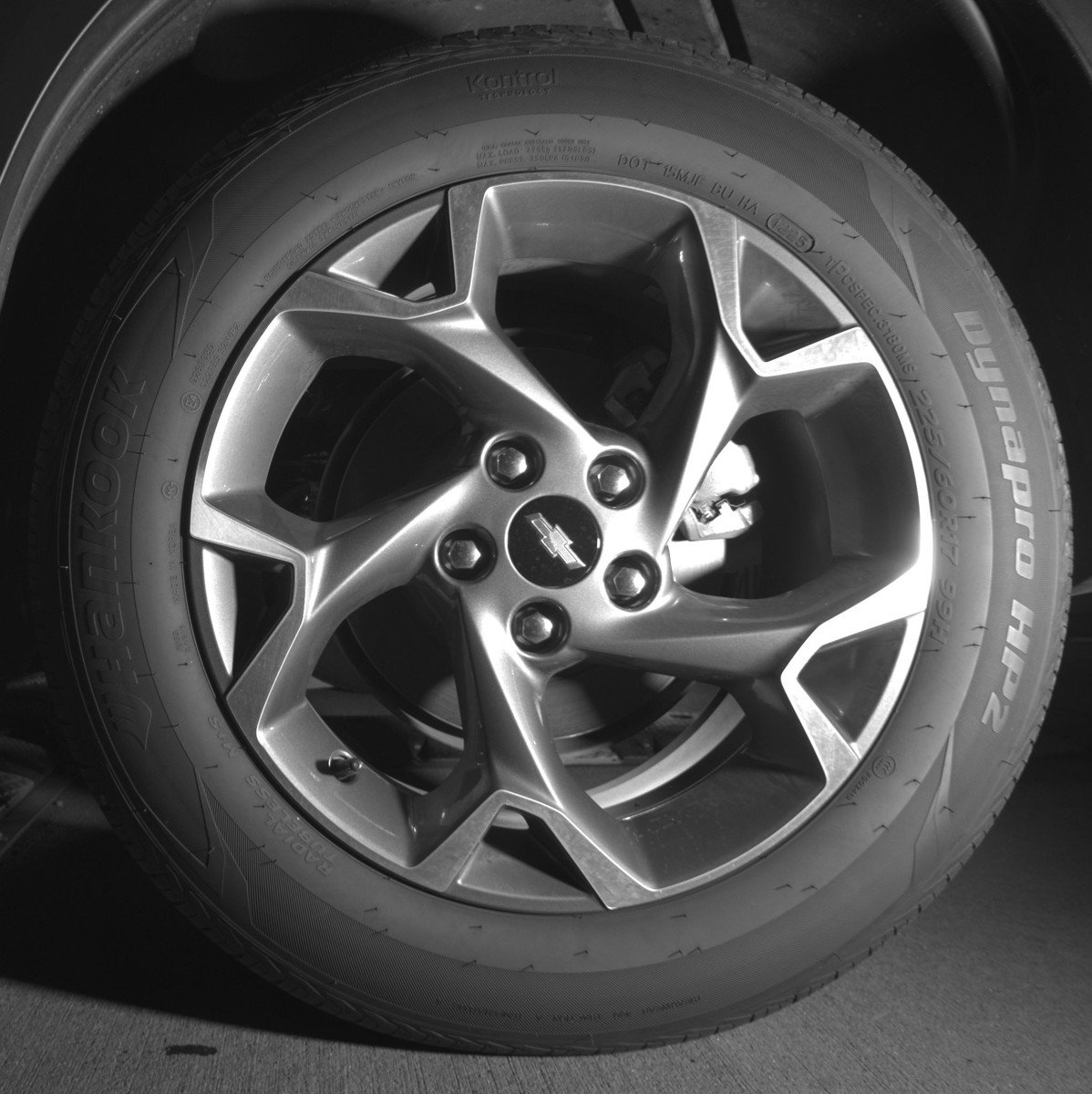 Used 2025 Chevrolet Trax LT FWD image 14