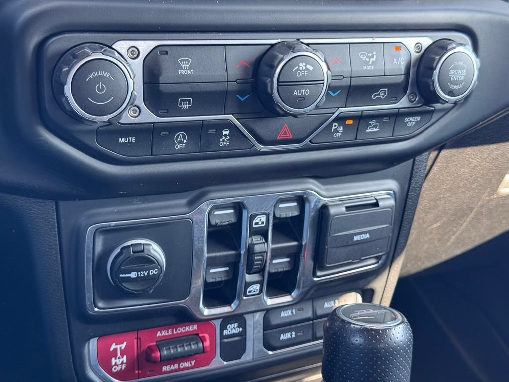 Used 2021 Jeep Gladiator Mojave AWD/4WD image 15