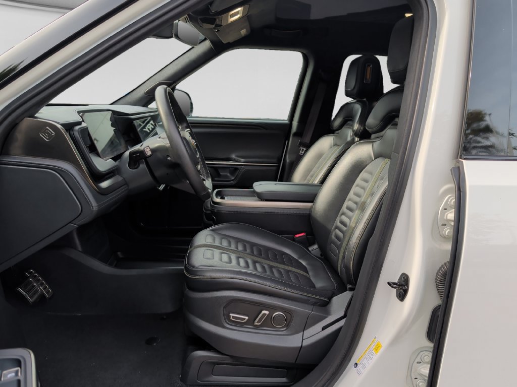 Used 2024 Rivian R1S Adventure Quad AWD/4WD image 16