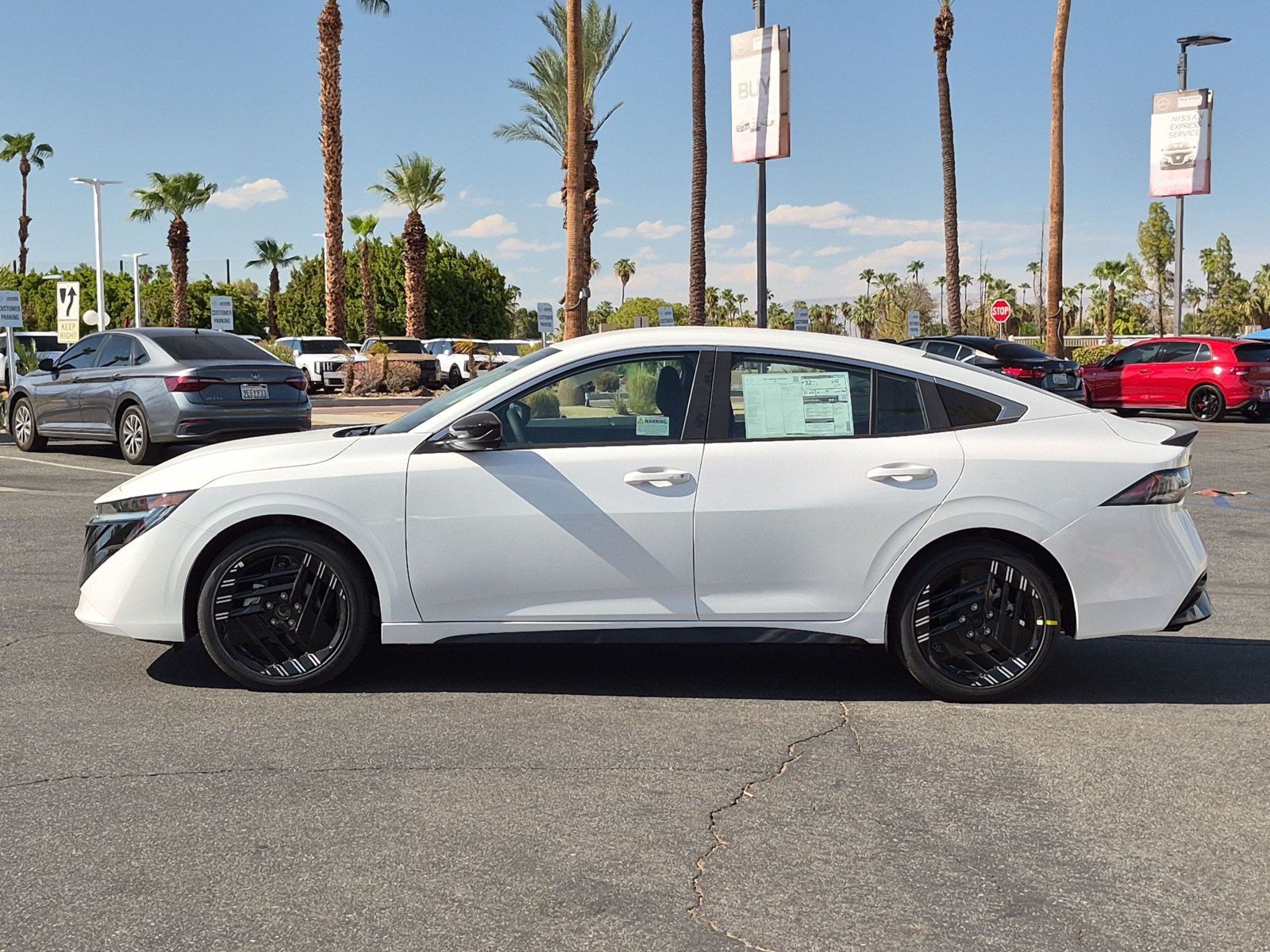 New 2027 Nissan Sentra SR w/ Floor Mat Package FWD image 3
