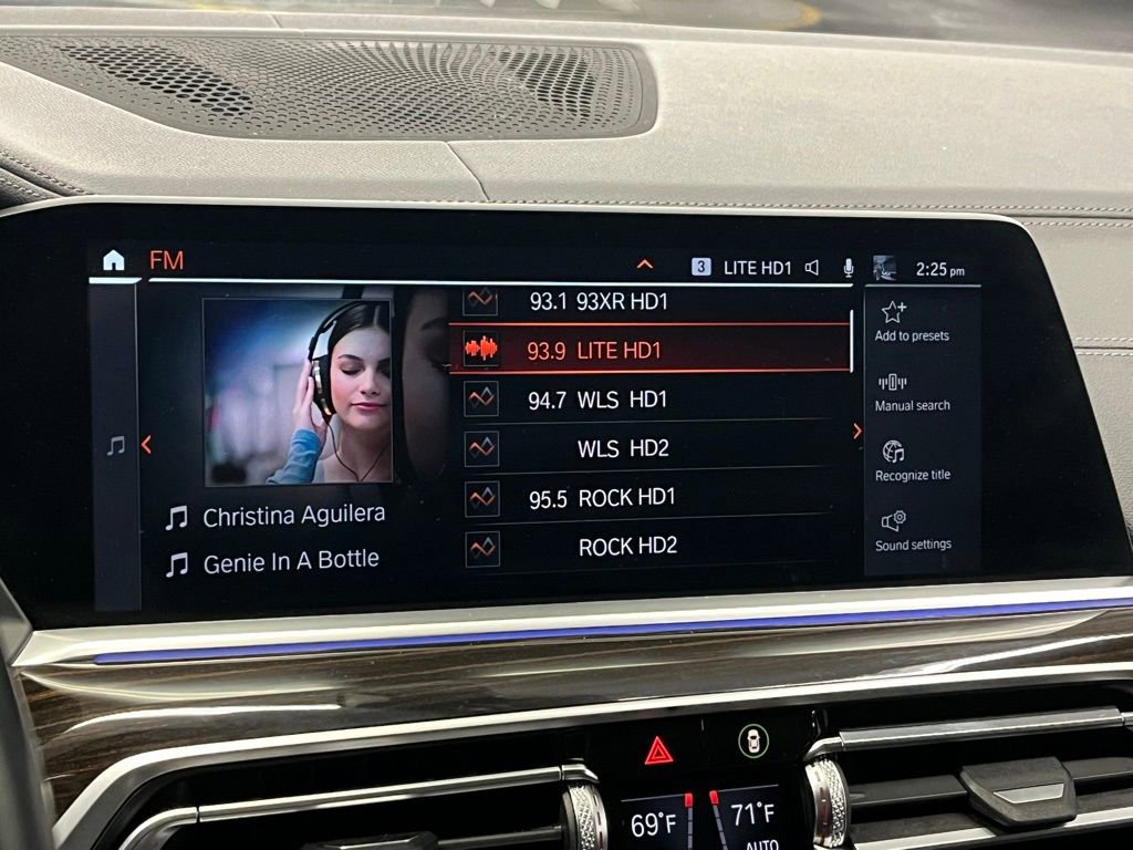 Used 2021 BMW X6 xDrive40i w/ M Sport Package AWD/4WD image 28