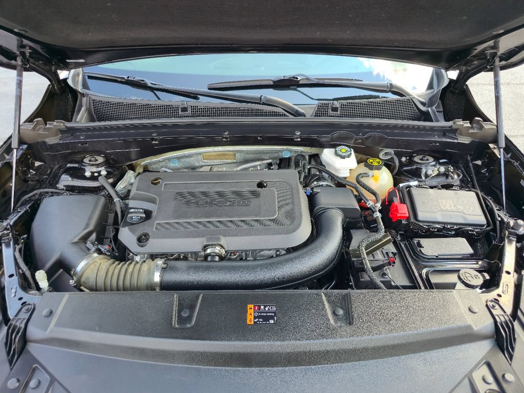 Certified 2023 Buick Envision Essence AWD/4WD image 30