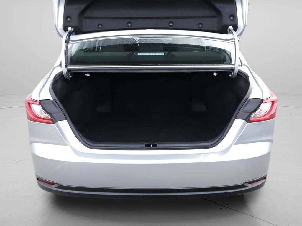 Certified 2025 Toyota Camry LE image 11