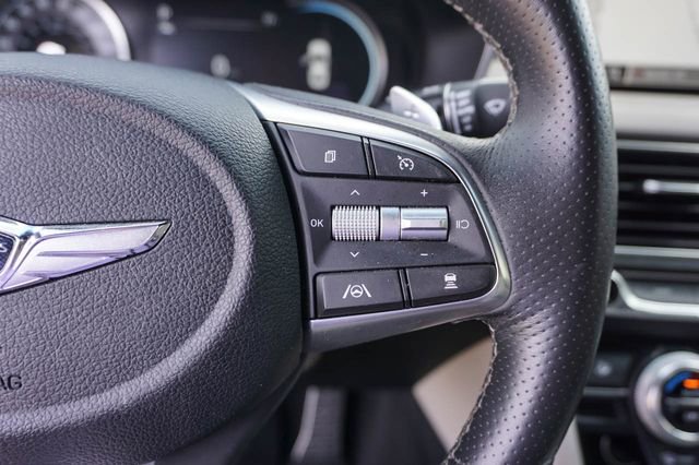 Used 2023 Genesis G70 2.0T w/ Sport Prestige Package image 18