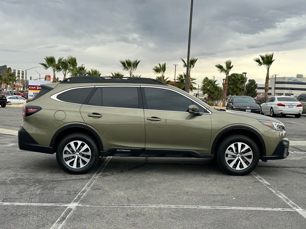 Used 2020 Subaru Outback Premium image 8