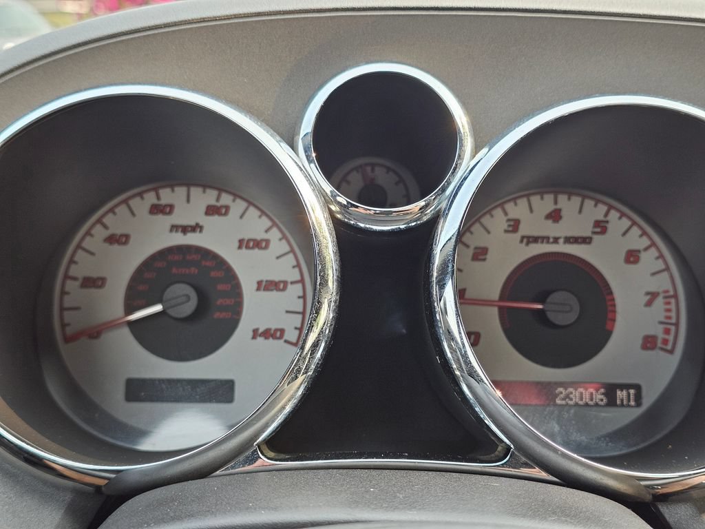 Used 2006 Pontiac Solstice Convertible w/ Power Package RWD image 21