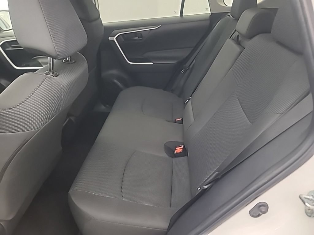 Used 2025 Toyota RAV4 LE AWD/4WD image 20